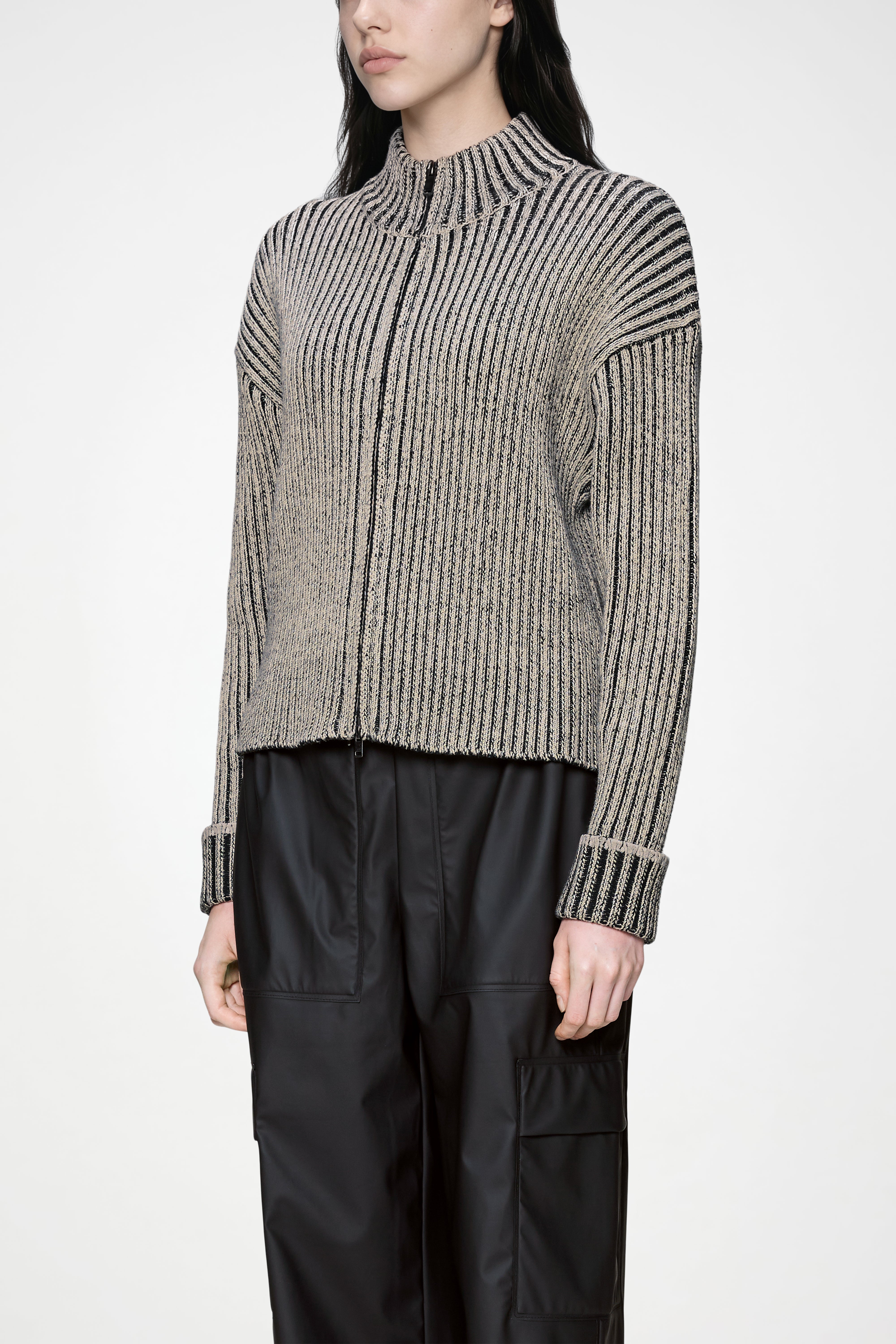 RAINS Sapa Knit W Zip Cardigan Vintage White / Black Long Sleeve